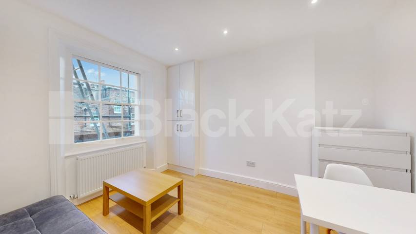 Contemporary One-Bedroom Home in West London Chepstow Road, Bayswater